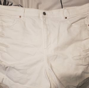 NWT American Eagle Distressed White Mom Shorts